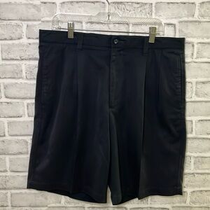 Men’s navy blue dockers shorts size 34